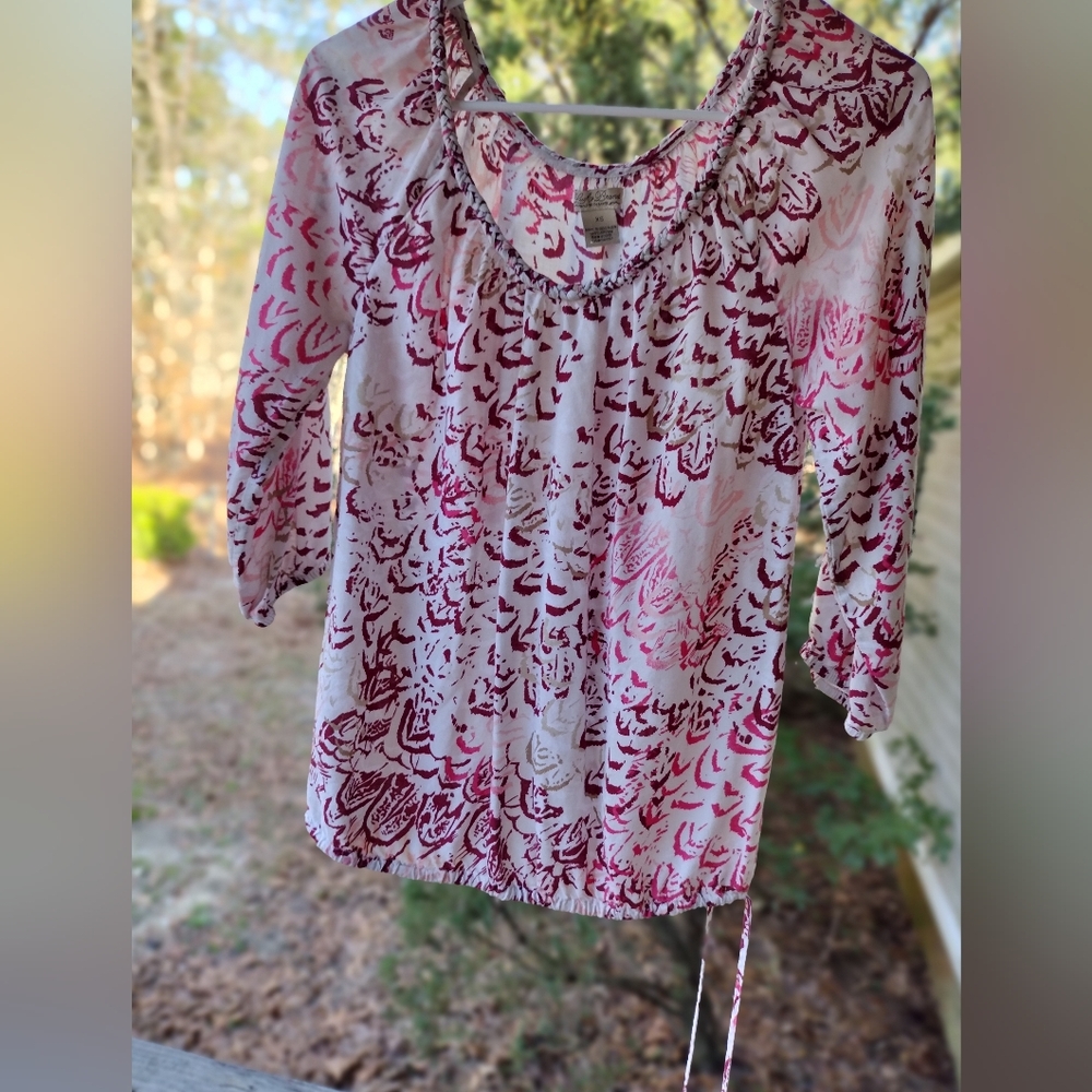 Lucky Brand White Blouse with Pink & Burgundy Abstract Print